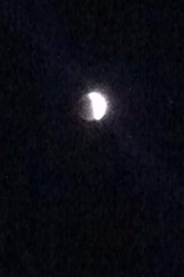 Lunar eclipse in full effect tonight in Pico!