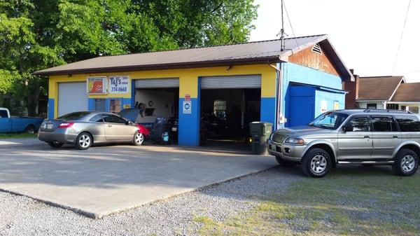 T & J's Auto Repair