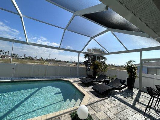 Pool enclosure