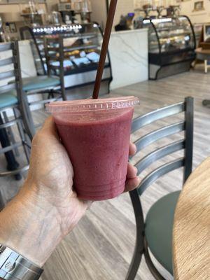 Sugar free natural Strawberry Raspberry Slushy ... 3 carbs! Only Bakery that offers this in Atlanta!