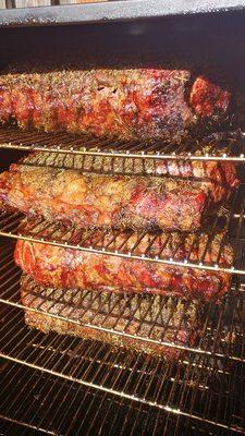 Smoked Prime Rib??? Oh yeah!!!! Looking forward to some of these Friday nights in the fall!