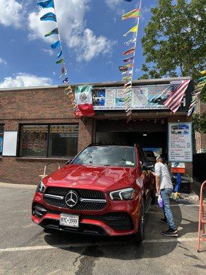 Car Wash, Mercedes GLE