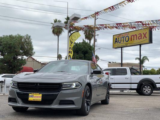 2018 Dodge Charger SXT!