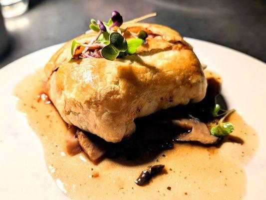 Elk Wellington