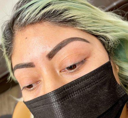 Karma Eyebrow Threading and Henna