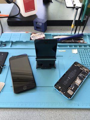 iPhone 5c and iPhone 7 lcd Replacement