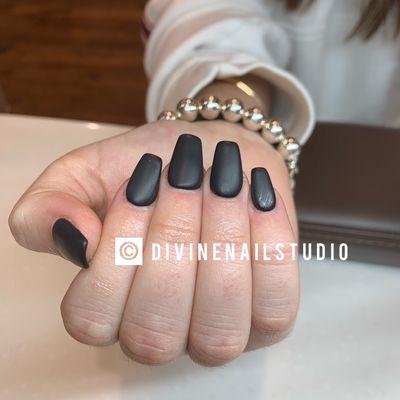 Jet black for matte