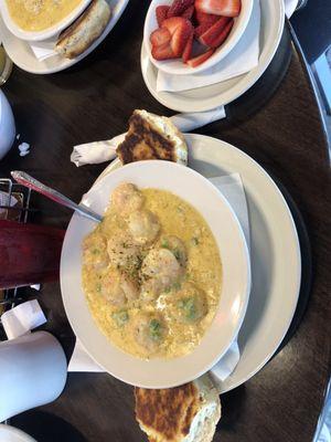 Shrimp and Grits and a side of fresh strawberries