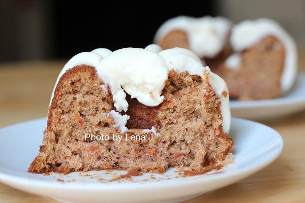 Carrot Bundtlet ($5 regular price) - very moist and soft, honestly better than most local non-franchise bakeries in the area