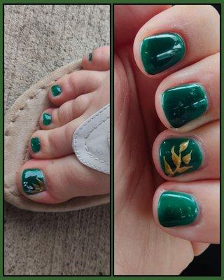 Green gel nails with golden fern detail!