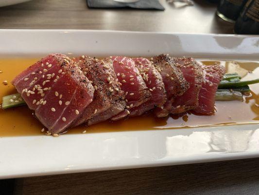 Tuna Tataki appetizer