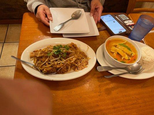 Pad Thai and red curry