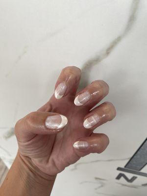 Gel French mani with chrome powder