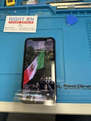 iPhone 11 LCD Screen Repair