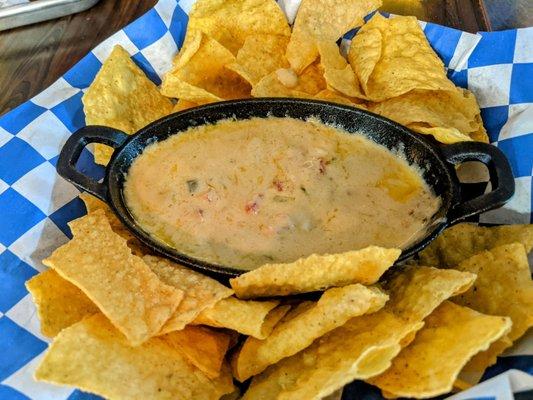 Great smokey queso dip! I could eat it with a spoon by it's self.