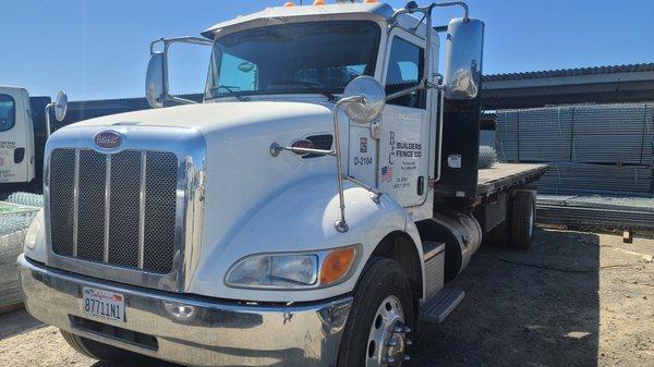 Semi truck windshield and back glass replacement.