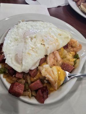 Shrimp abs grits with eggs