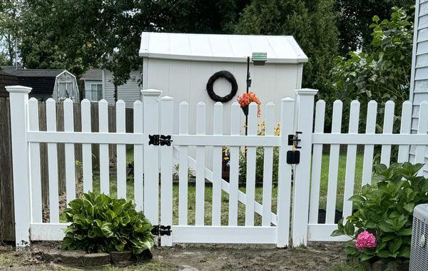 Syracuse Fence