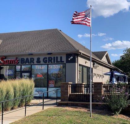 Sam's Bar & Grill