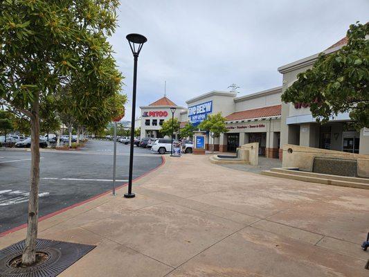 Location is near Petco on the ice skating rink end of the mall.