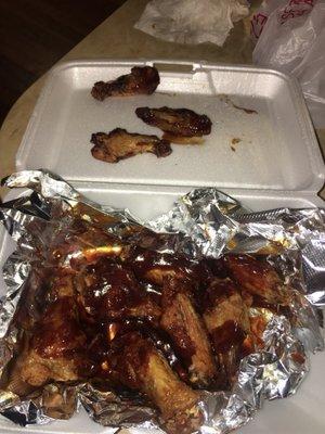 The wings I had I wish I got my money badly on. They were way to small and the smaller ones were under cooked and there wasn't any sauce