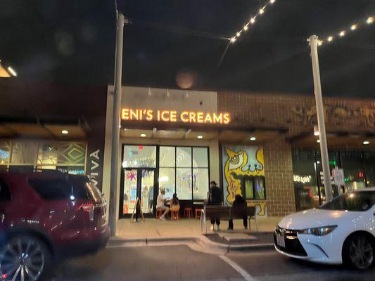 Guess they didn't have the $$$ to fix the sign...but still the best ice cream in Austin~!