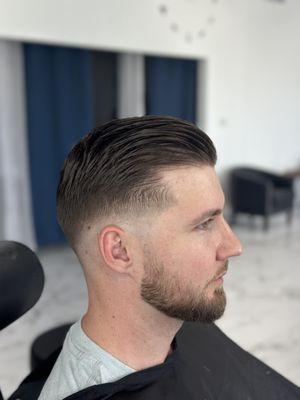 Low fade with beard line up