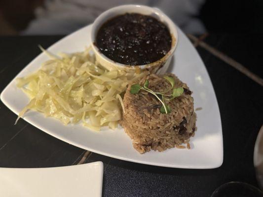 Oxtails and rice n' peas.