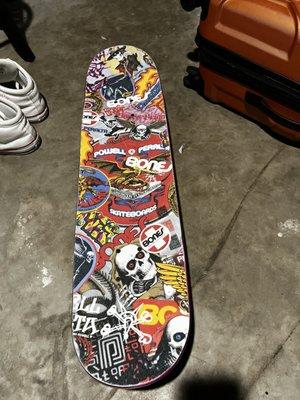 Blind deck( Jake Ilardi), thunder hollow light trucks, orbs pugs wheels, bones bearings, and a sick peralta grip