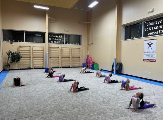 Small Rhythmic Gymnastics Classes