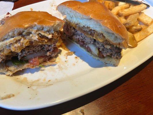 Pub Burger and fries