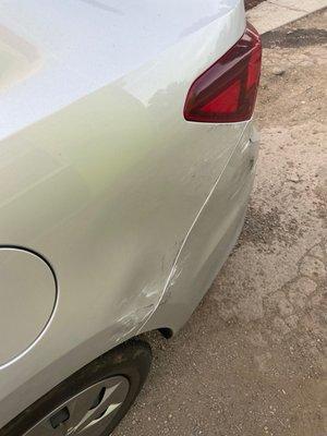 Damage fender