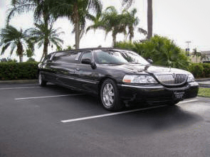 Lincoln Town Car 8 Passenger Stretch