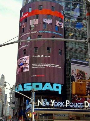 11.06.21 Times Square in NYC [1/24/12]