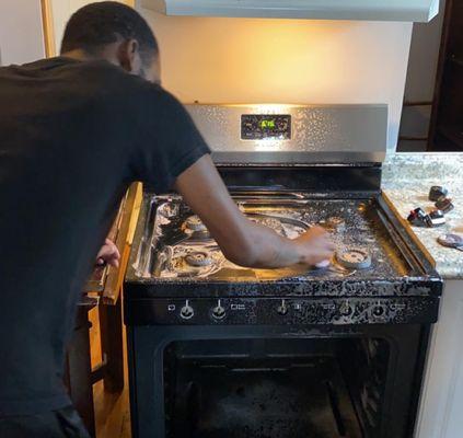 Stove cleaning