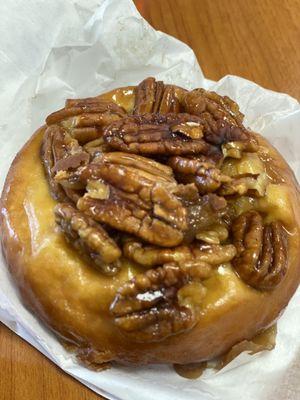 Pecan sticky bun