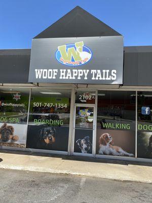 Woof Happy Tails