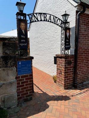 James Monroe Museum and Memorial Library