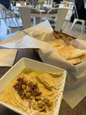 Hummus Traditional