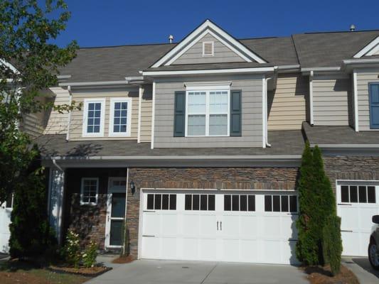 Executive Townhome Rental located in the Ballantyne area of South Charlotte.