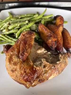 1/4 Dark Chicken with Green Beans and Maduros