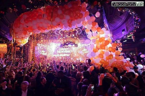 Main Room of XS Nightclub on NYE