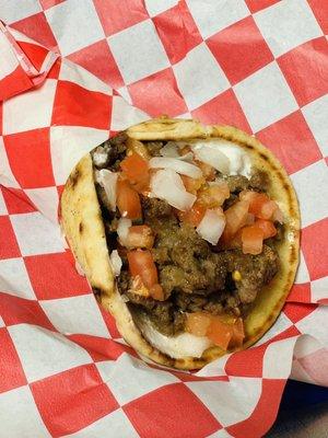 Classic George's Best Gyro