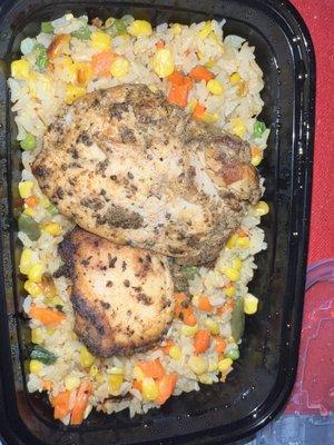 Blackened chicken with veg rice