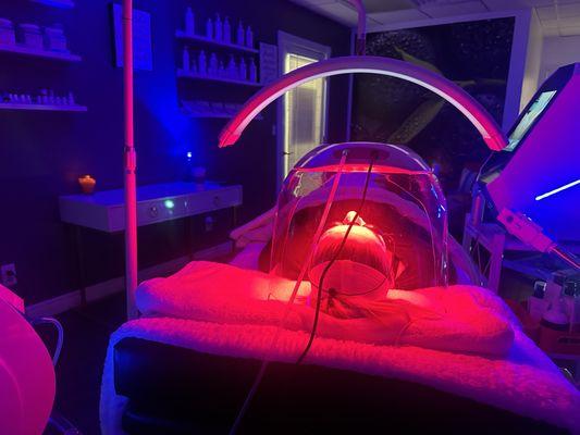 Red light therapy and o2 derm oxygen facial