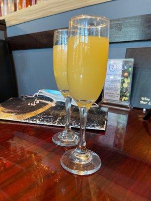 Mimosas