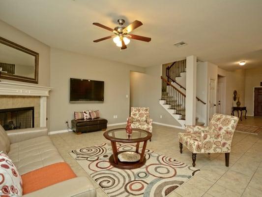 Home Staging & Styling : Windberry Court, Round Rock Texas