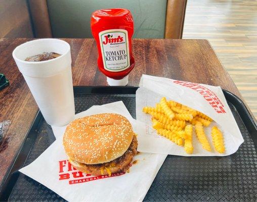 Chili Burger, fries, soda