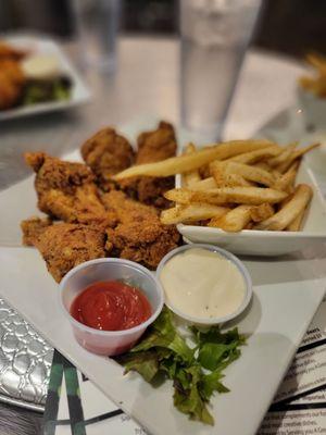 Lemon pepper wings and fries