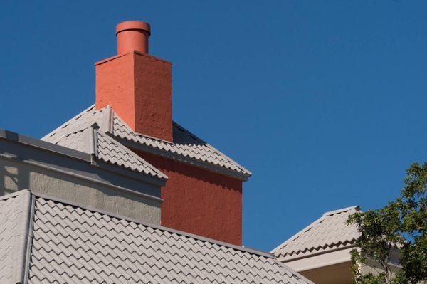 Roof top facade at Las Vistas.